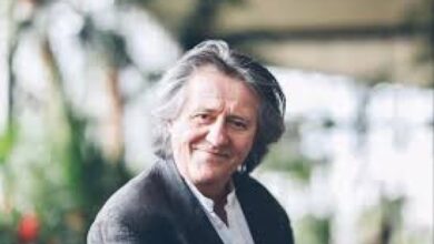 Stephen Barlow