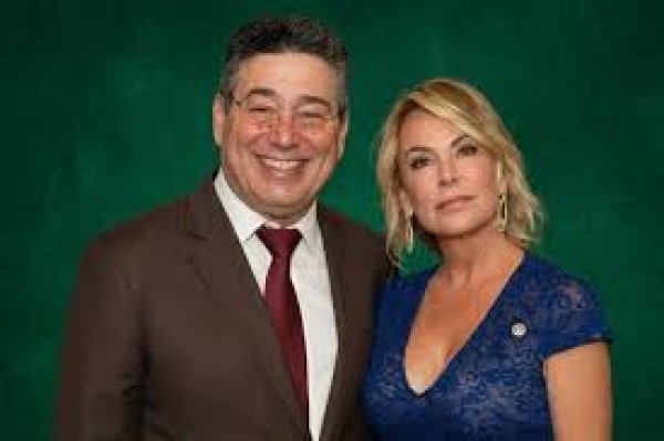 Itzhak Ezratti’s Wife