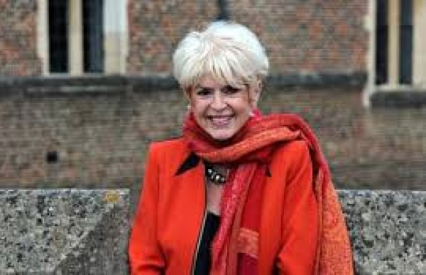 Gloria Hunniford